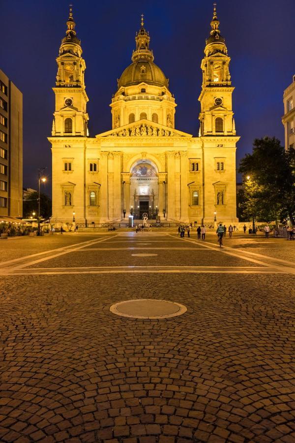 Basilika Monnalisa Luxury 3 Bedrooms Apartment With Amazing View Need Reservation X Free Parking Budapest Exterior photo