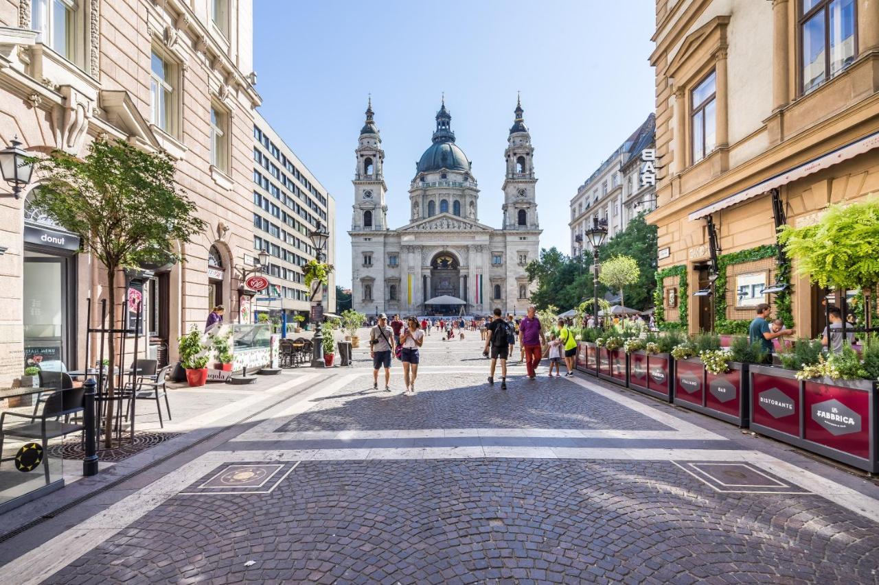 Basilika Monnalisa Luxury 3 Bedrooms Apartment With Amazing View Need Reservation X Free Parking Budapest Exterior photo
