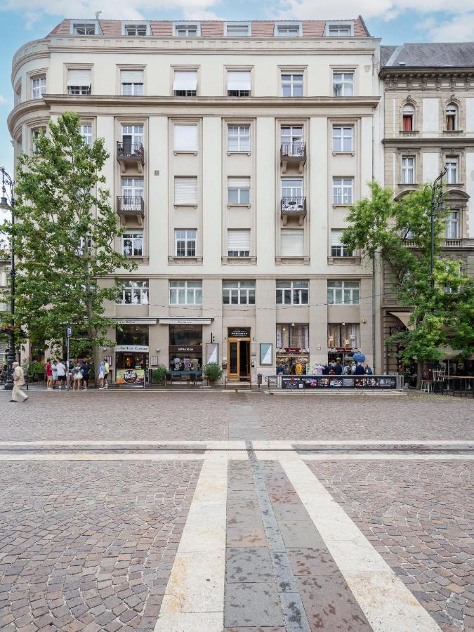 Basilika Monnalisa Luxury 3 Bedrooms Apartment With Amazing View Need Reservation X Free Parking Budapest Exterior photo