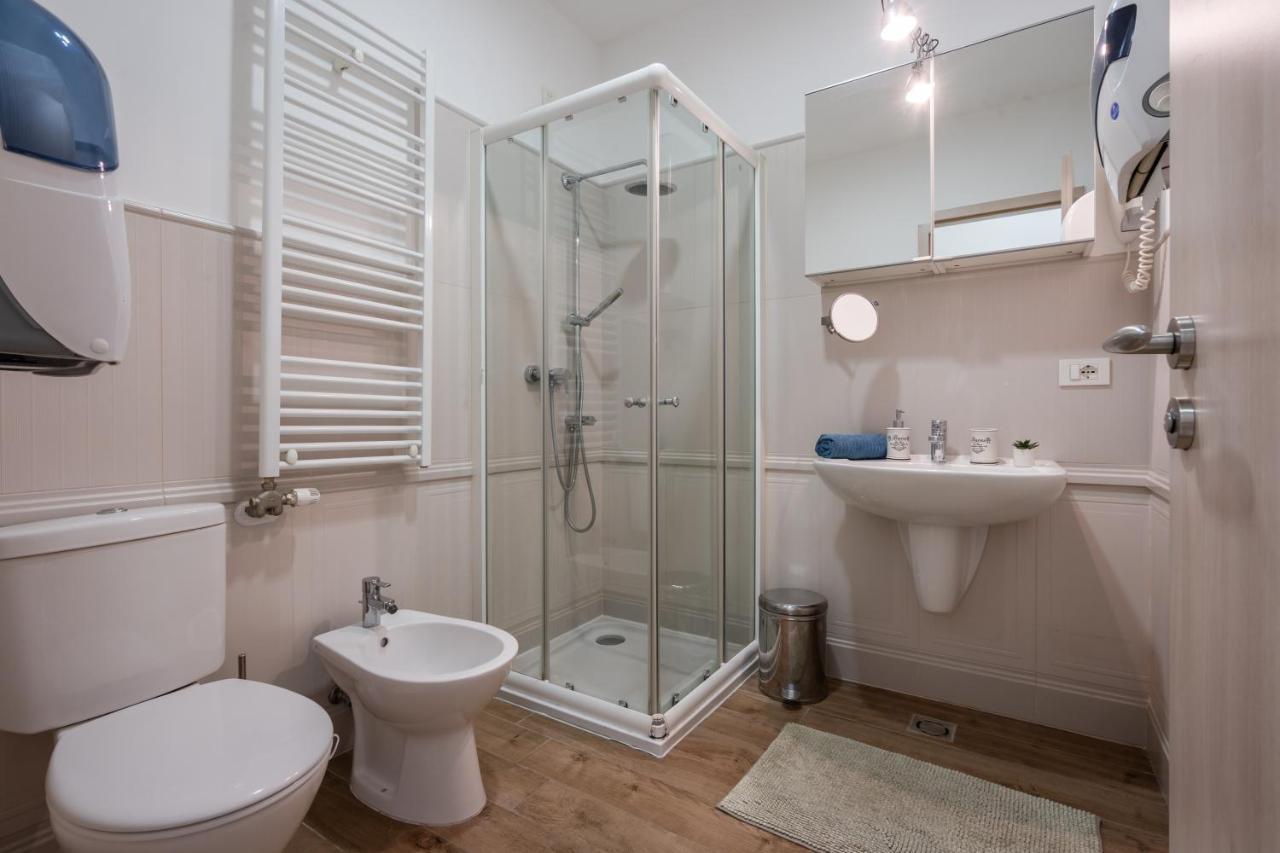Basilika Monnalisa Luxury 3 Bedrooms Apartment With Amazing View Need Reservation X Free Parking Budapest Exterior photo