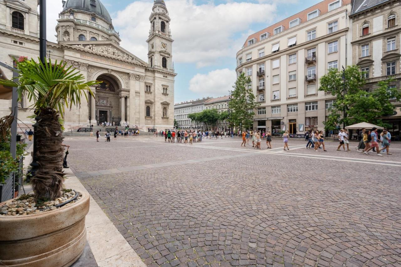 Basilika Monnalisa Luxury 3 Bedrooms Apartment With Amazing View Need Reservation X Free Parking Budapest Exterior photo
