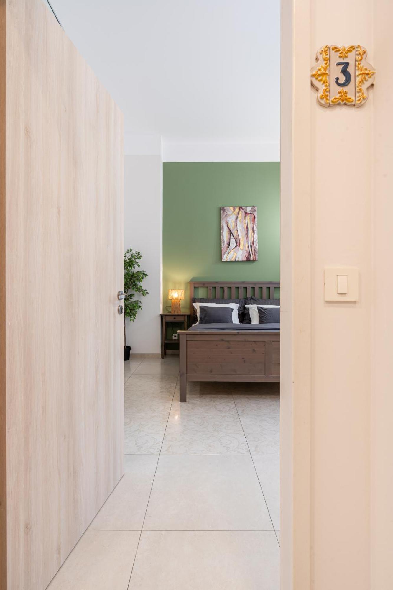 Basilika Monnalisa Luxury 3 Bedrooms Apartment With Amazing View Need Reservation X Free Parking Budapest Exterior photo